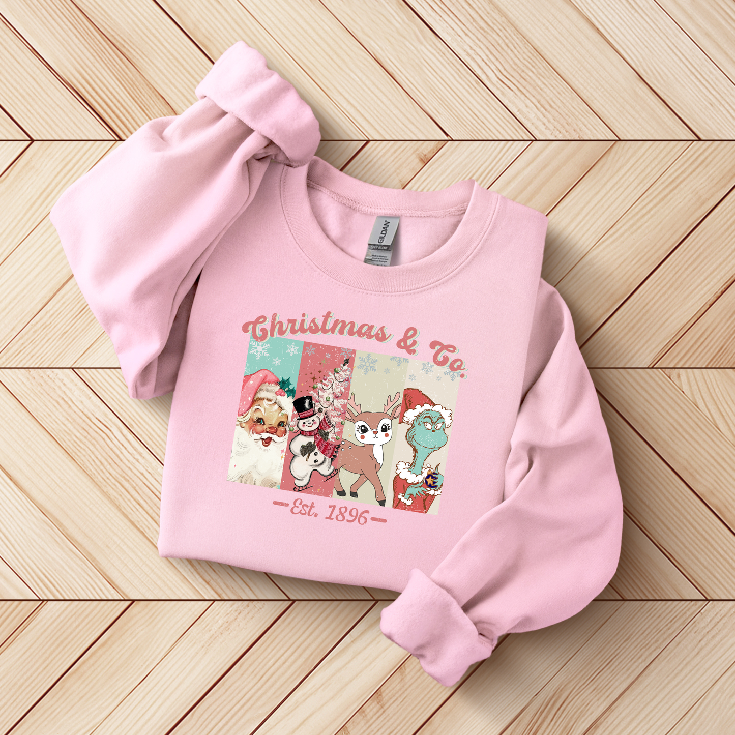 Christmas & Co. Retro Crewneck - Vintage Holiday Fun